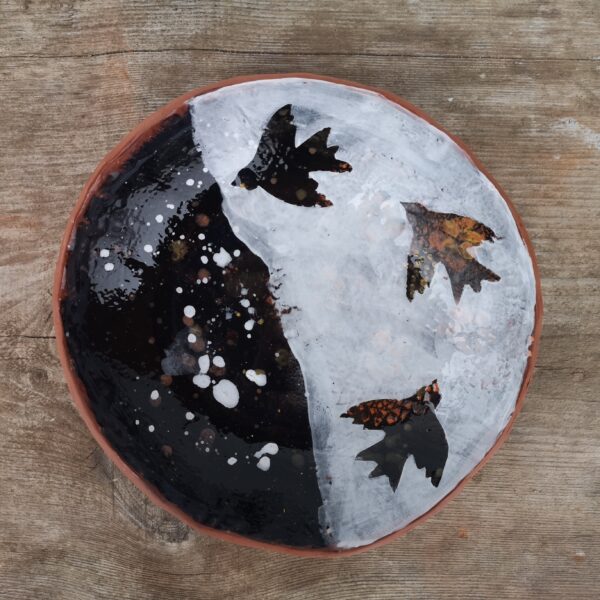 Hand painted ceramic decorative bowl with birds motive