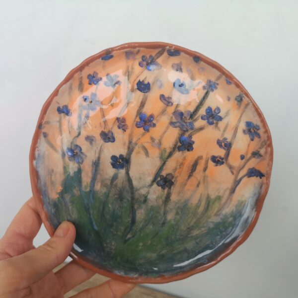 Hand painted ceramic decorative plate with flowers motive - Image 3
